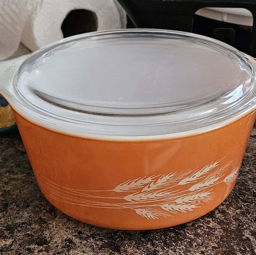 Vintage Pyrex Glassware Set